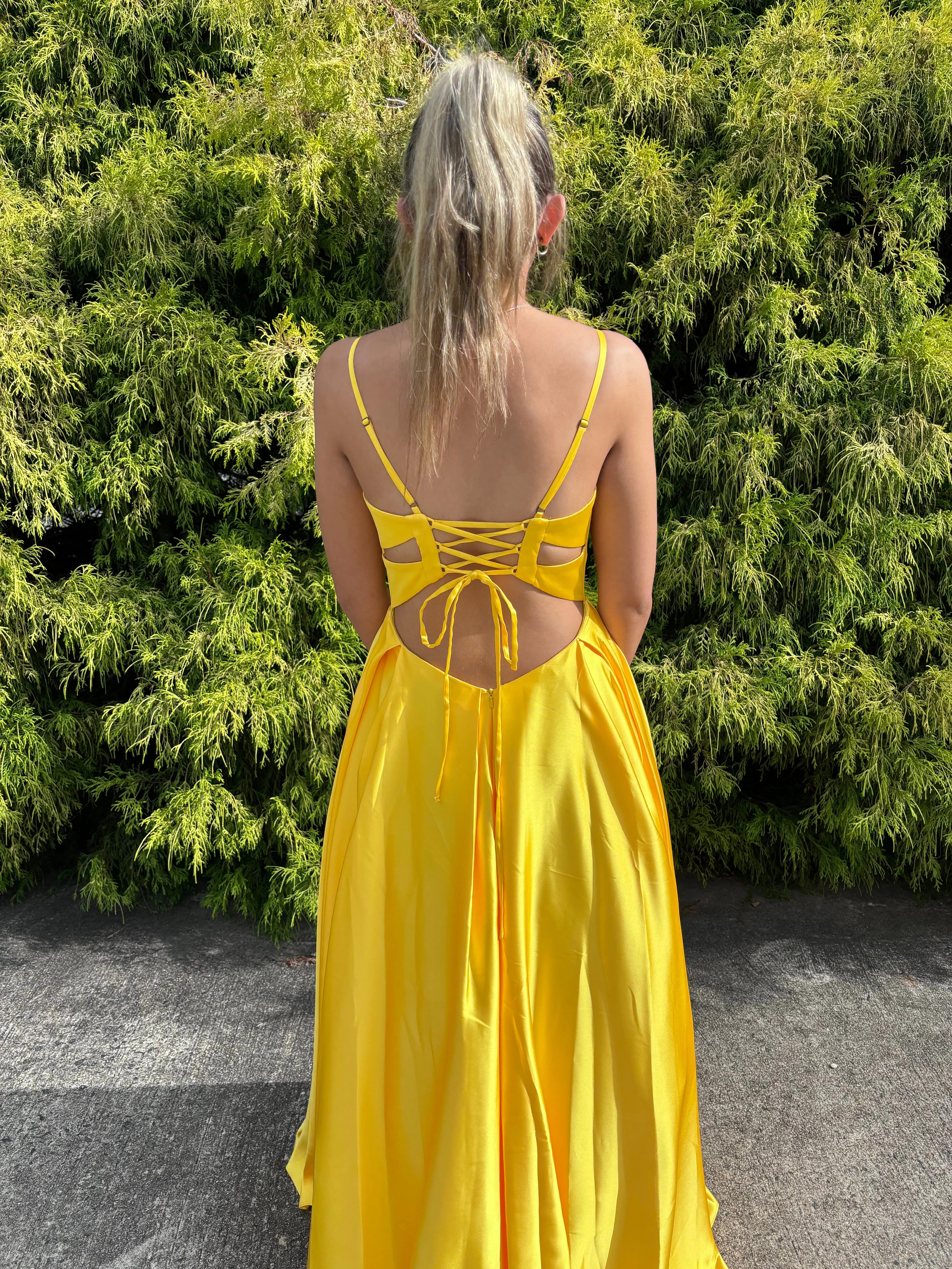 ALYCE Paris 1626 Bright Yellow Satin A-Line Dress - Size 6