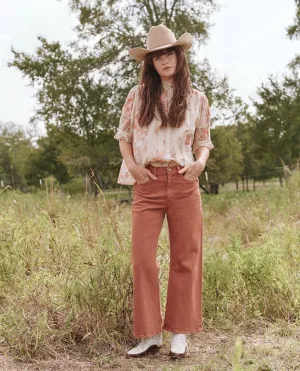 The Great - Fiddle Top in Hillside Floral